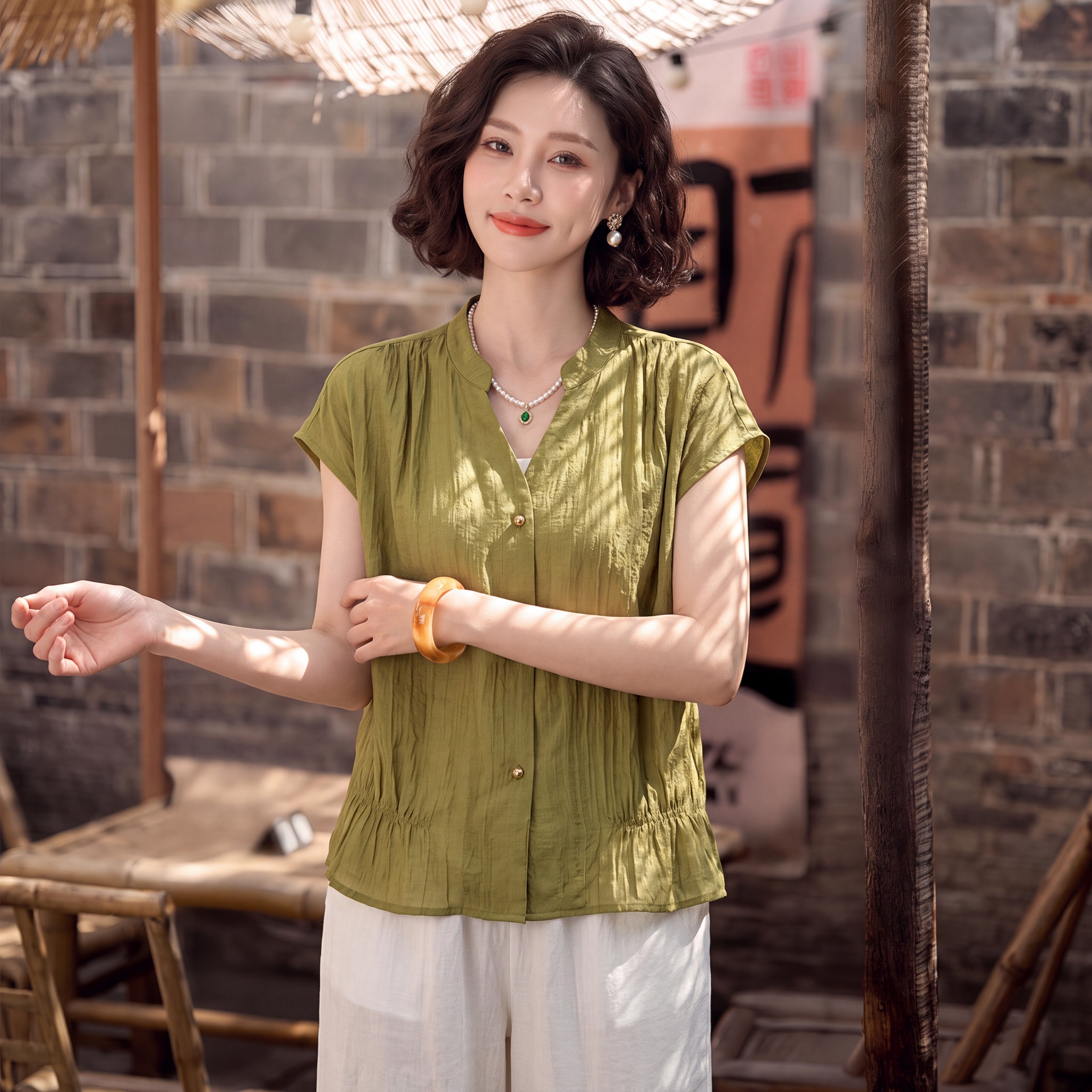 妈妈夏装橄榄绿上衣阔腿裤套装图片