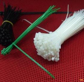 厂家批发促销塑料尼龙扎带 5X400mm自锁式尼龙扎带 塑料捆扎带