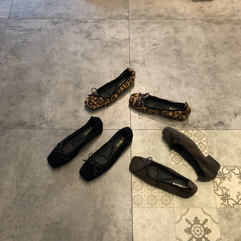 鞋子女2024年新款时尚性感豹纹蝴蝶结方头绒面浅口平底鞋单鞋软底,女鞋,浅口单鞋,淘宝优惠券,粉丝福利购,淘宝优惠卷