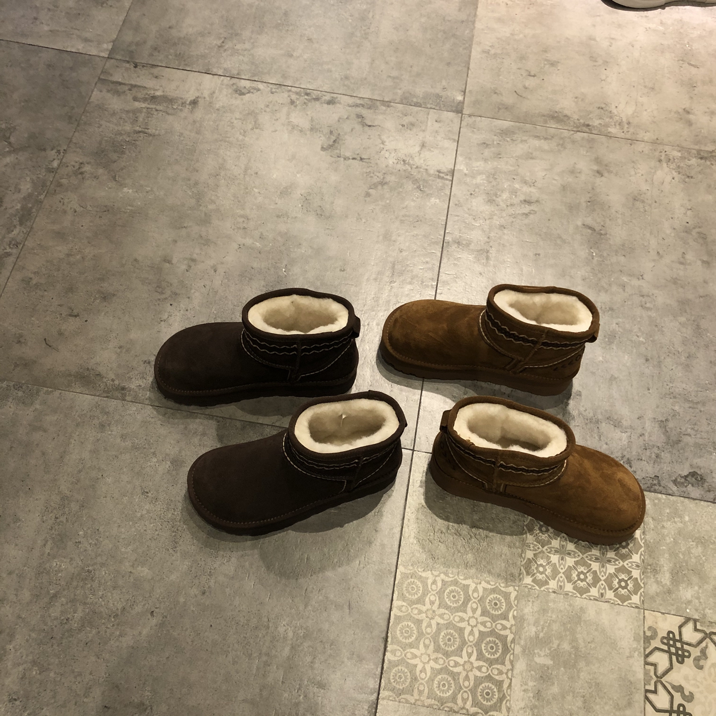 时尚百搭圆头厚底加绒保暖雪地靴