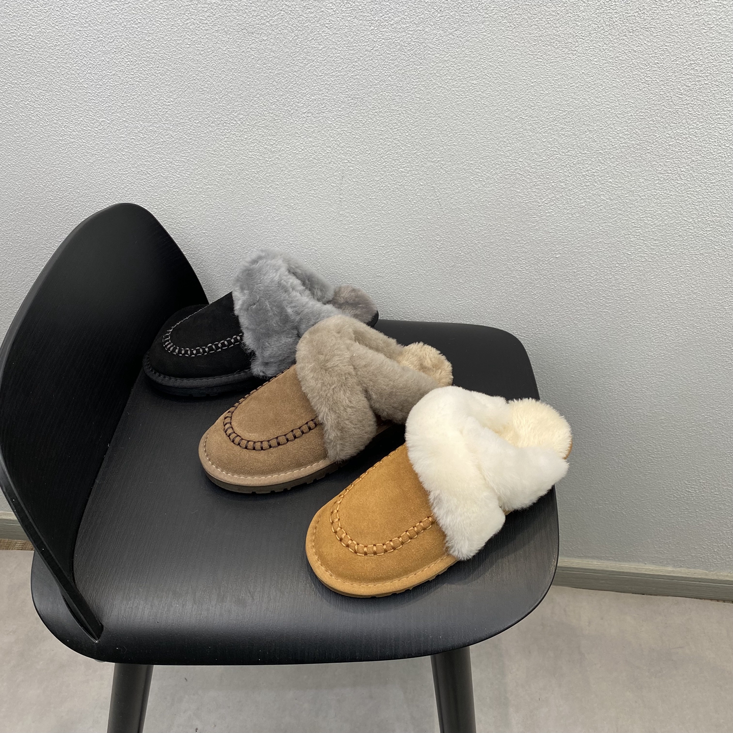 轻便舒适真皮羊毛保暖平底毛毛鞋