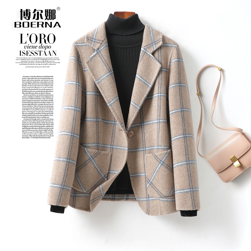 毛呢外套短款格子修身气质小个子