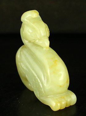 精工雕刻把件新疆和田玉送证书