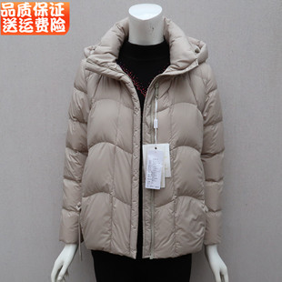 中年羽绒服女短款2025年新款冬季加厚小个子白鸭绒面包服宽松显瘦
