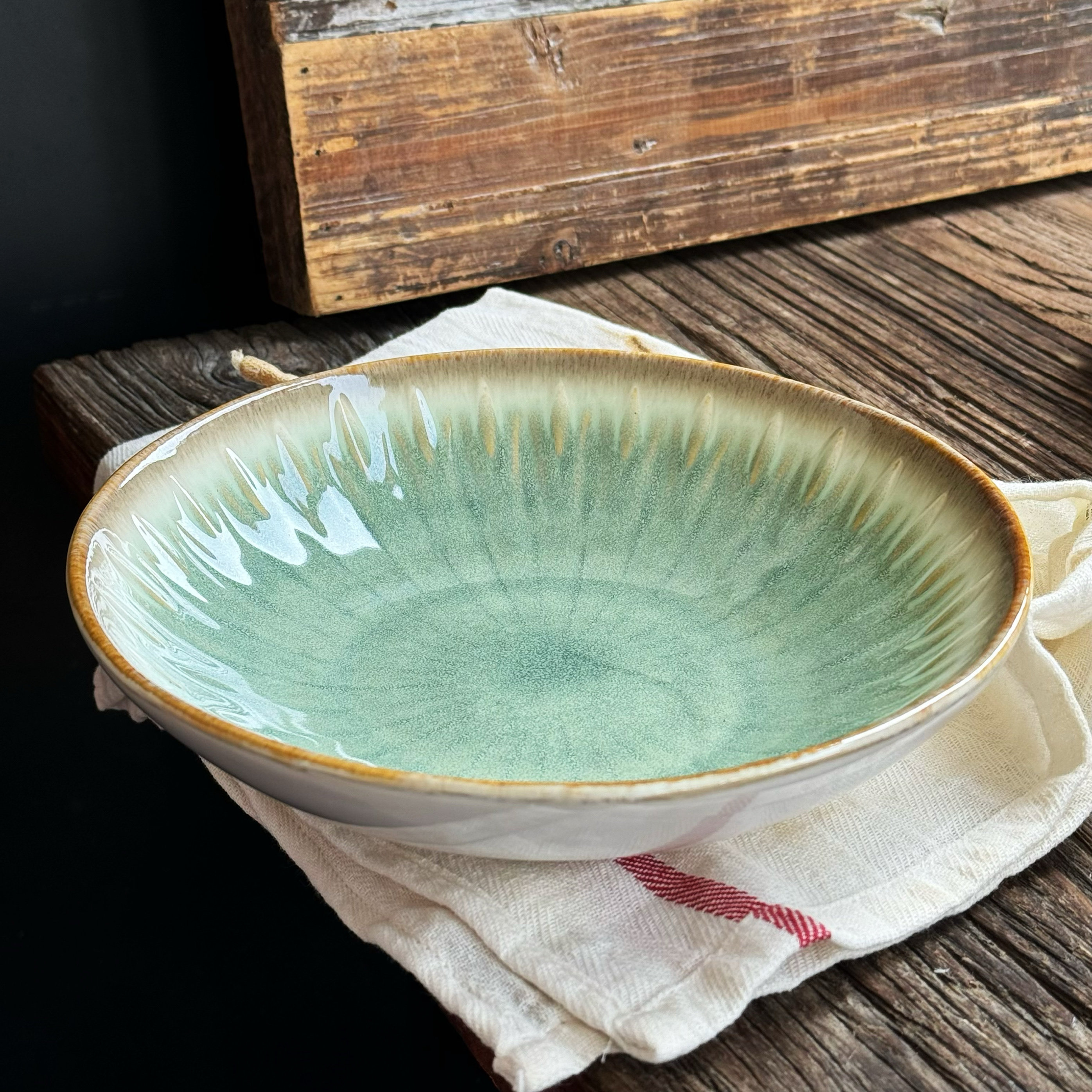 朗汀超美复古射线浮雕碗深盘ins陶瓷水果沙拉碗汤面碗家用大菜碗