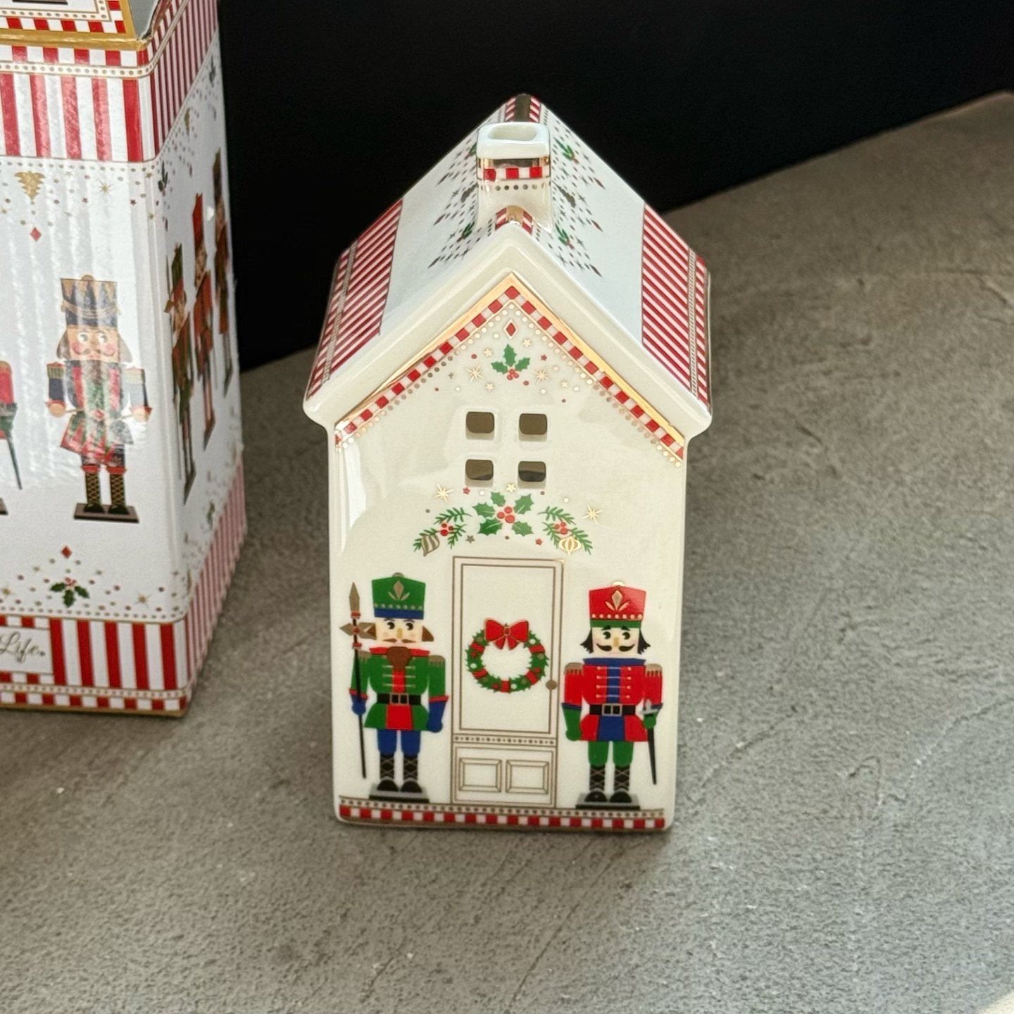 出口欧洲原单圣诞胡桃夹子摆件烛台可爱房子造型摆件带原包装香薰,家居饰品,桌面摆件,淘宝优惠券,粉丝福利购,淘宝优惠卷