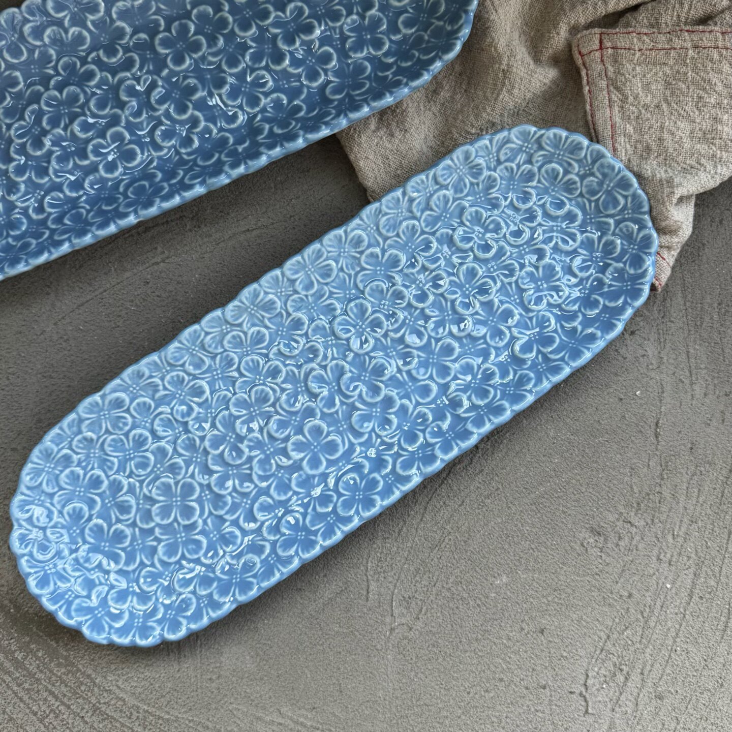 出口美国绣球花椭圆盘精致浮雕花朵设计小清新鱼盘寿司盘子沙拉盘