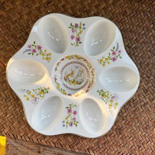 外贸原单鸡蛋分割盘陶瓷鸡蛋形状糕点小点心摆盘可爱餐垫盘