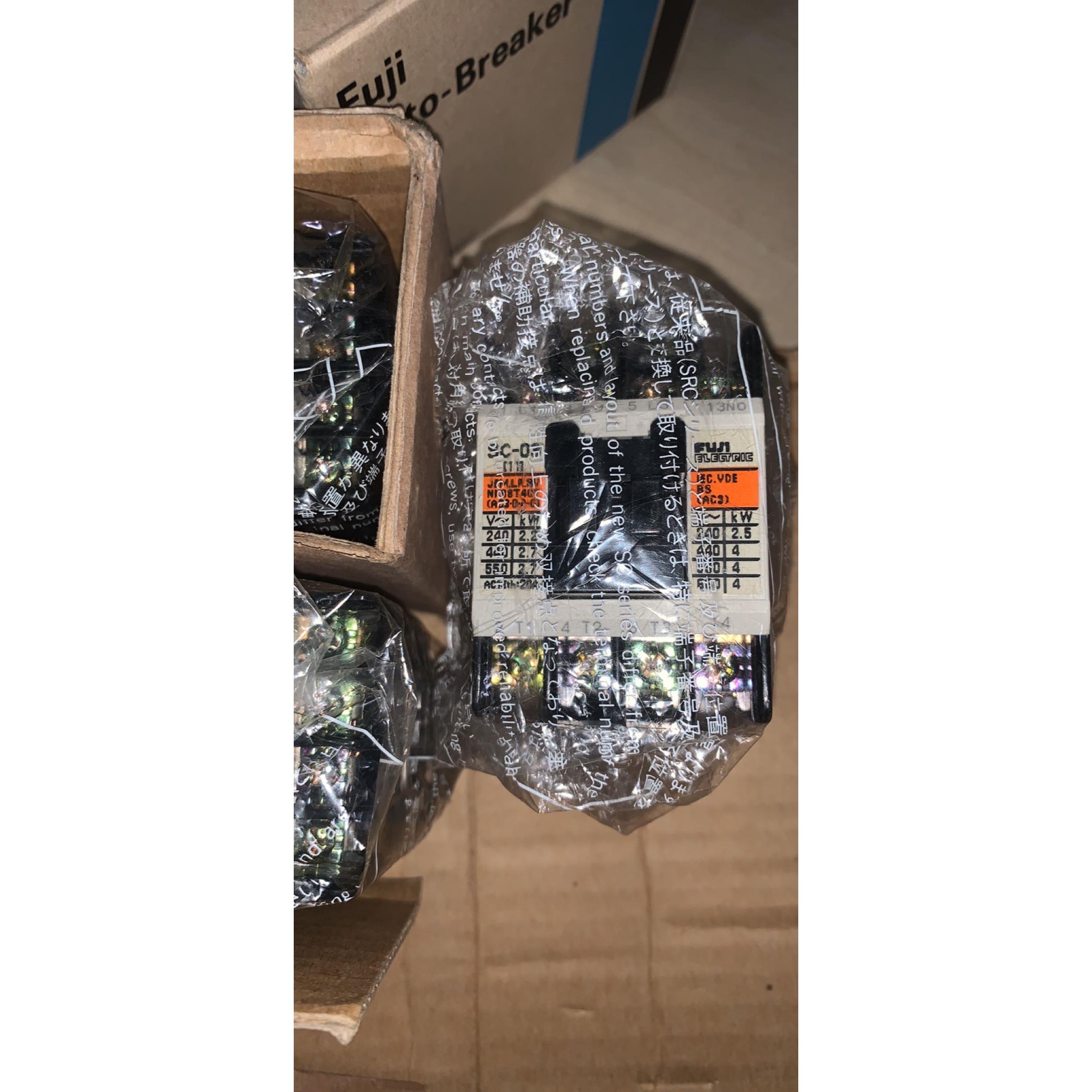 议价Fuji接触器SC-03 SC11AA 1a1NO) AC220V