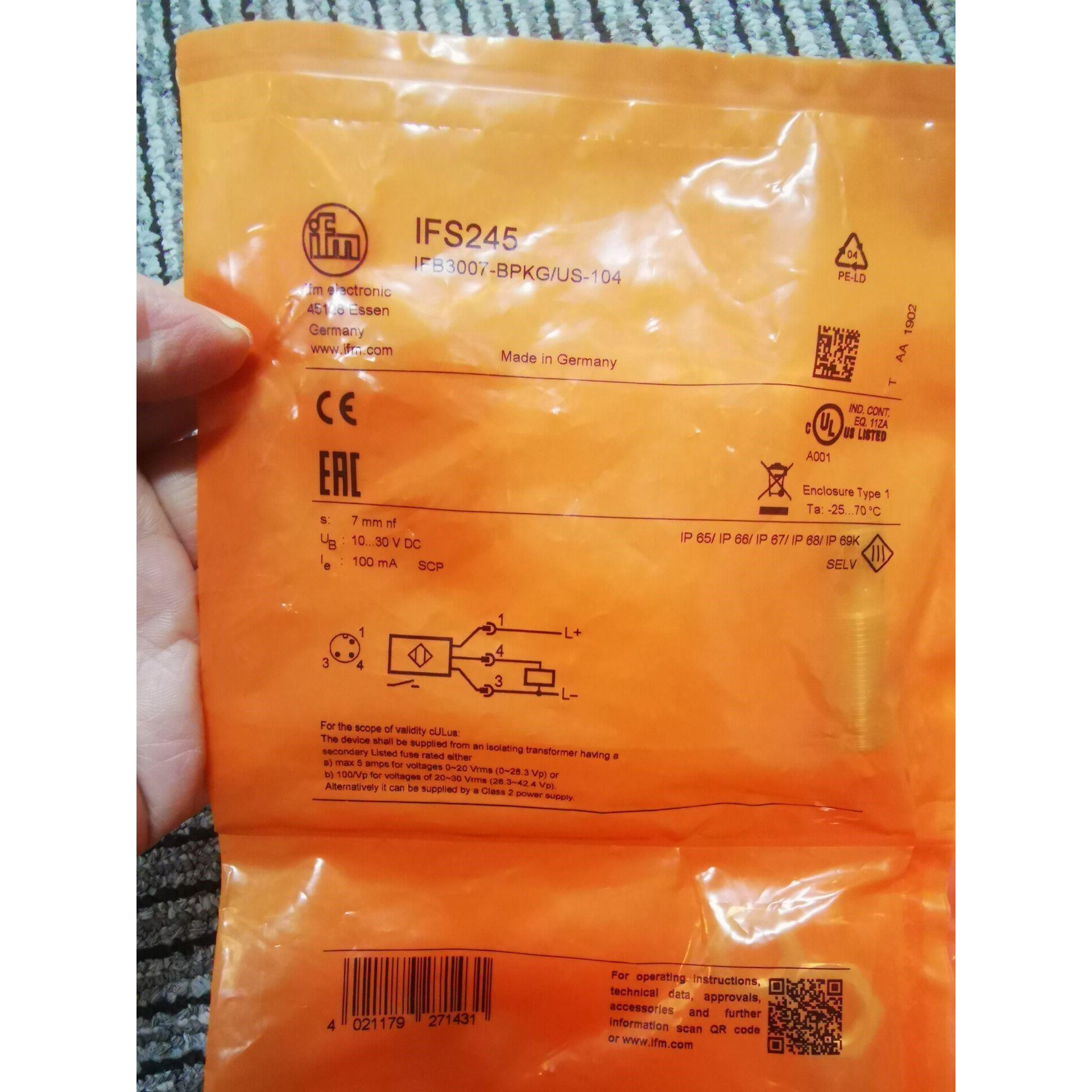 议价IFM易福门电式接近开关IFS245