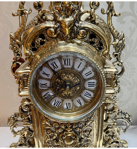 巴瑞特 Горячие продажи импортированные европейские все медные классические камины украшения ретро тяжелые промышленные столы такта с часами