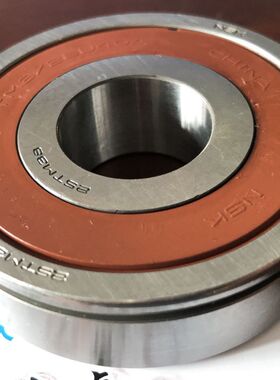 TM3/28U40A 25TM38 25*68*19 NSK带卡簧槽轴承内径25外68高19毫米