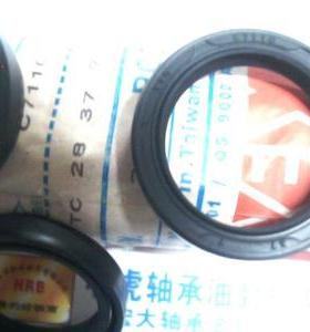 TC 28*37*7 28x37x7 C7110 台湾TTO骨架油封内径28外径37高7毫米