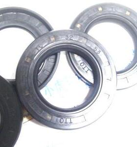 TC 32*53*7 32x53x7 E388 TTO勇士变速器前油封内径32外53高7毫米