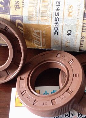 TC 30*55*12 30X55X12 DHK耐高温氟胶骨架油封内径30外径55高度12