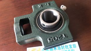 T205 UCT205-16 福建LK英制带座铸铁外球面轴承内径25.4毫米