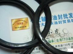 UHSUSH71*80*6液压油封