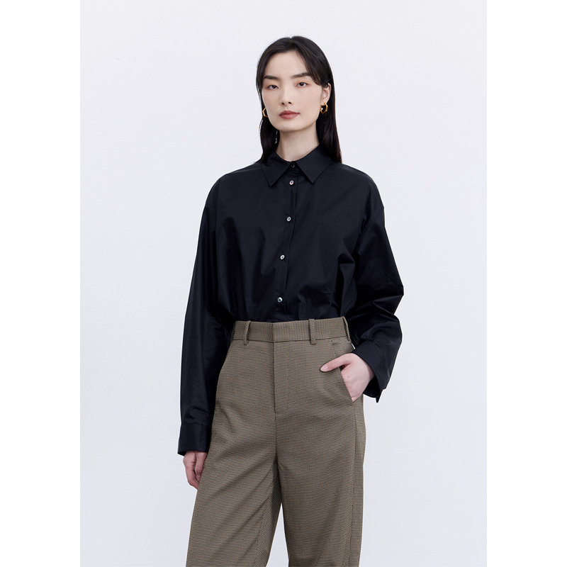 绅士优雅光泽感棉涂层开衩衬衫