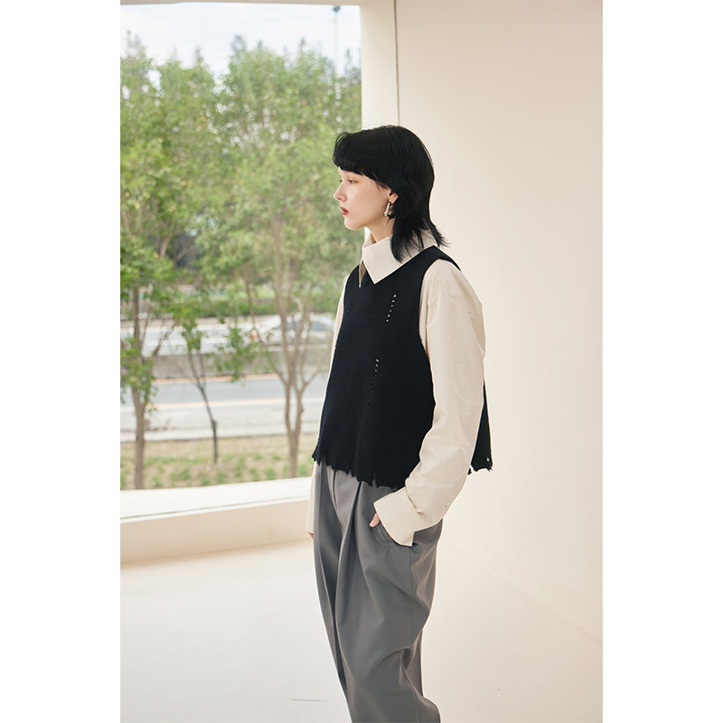 MeeLeeMeeLab 原创复古绅士优雅小圆领烂边镂空设计羊毛马甲 秋冬,女装/女士精品,毛衣,淘宝优惠券,粉丝福利购,淘宝优惠卷