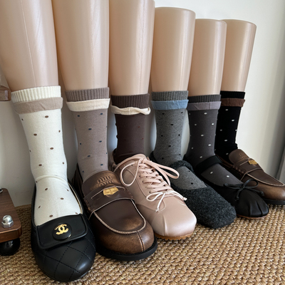 2025新款波点短袜子女款秋冬爆款简约拼色miu系中筒袜子配小皮鞋