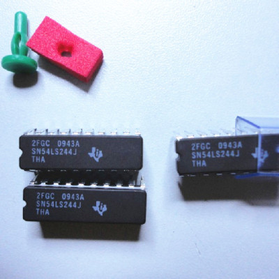 SN54LS244J  CDIP20 瓷封  全新原装  一只起拍