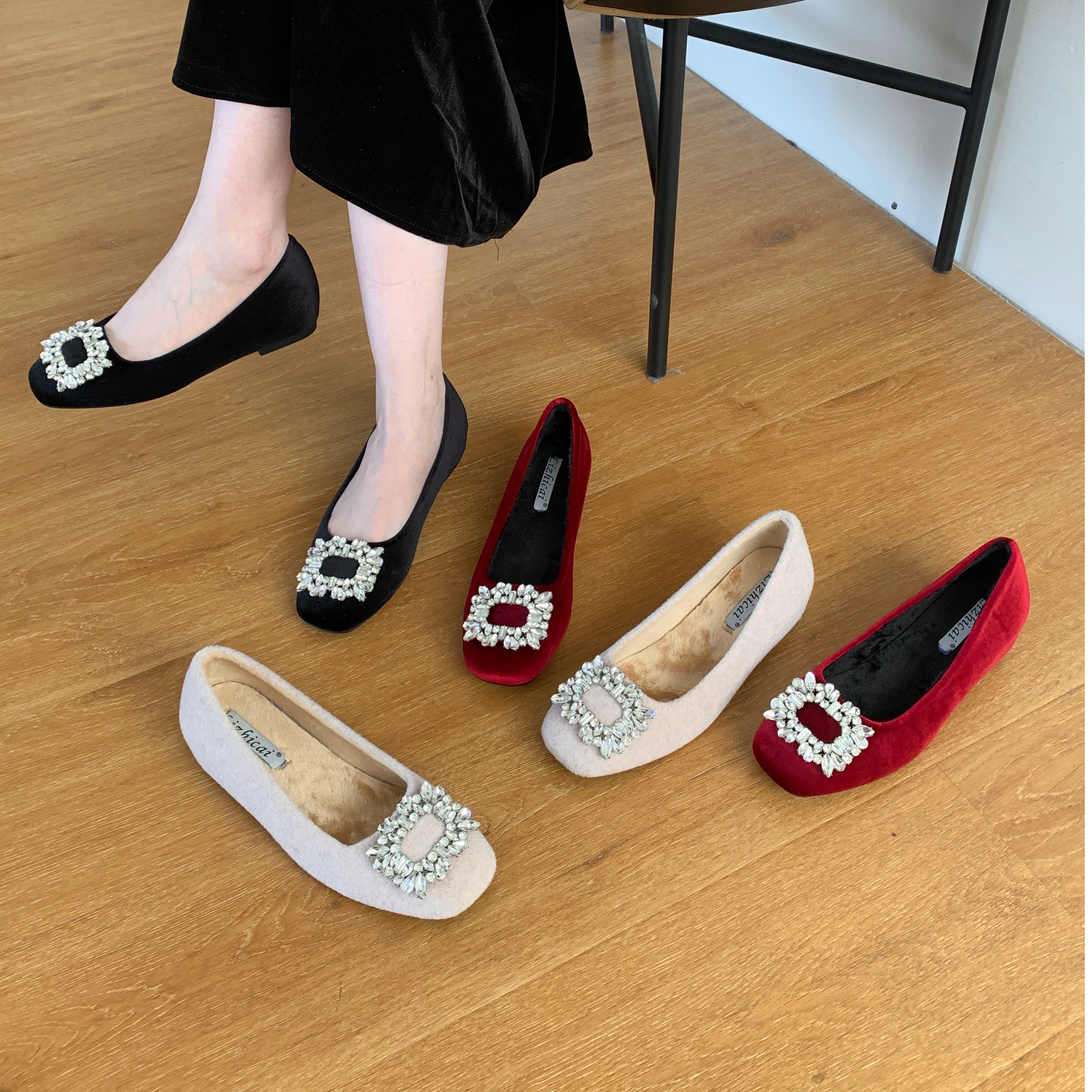 内增高版秋冬新款新款绝美小单鞋加绒水钻配裙子晚晚风单鞋