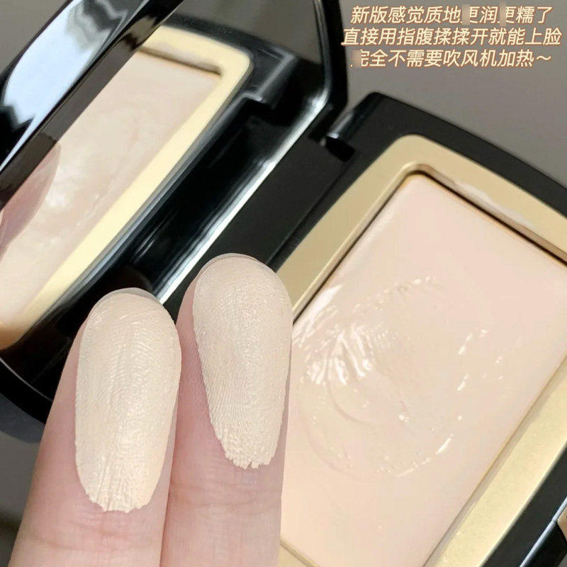 毛戈平高光膏小样试色