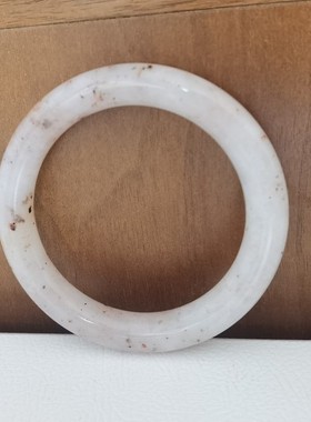 佘太翠白草莓酱手镯精美女饰品