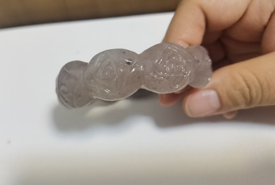 佘太翠草莓酱雕花玉手镯57圈口天然玉石女饰品民族风现货不退换秒