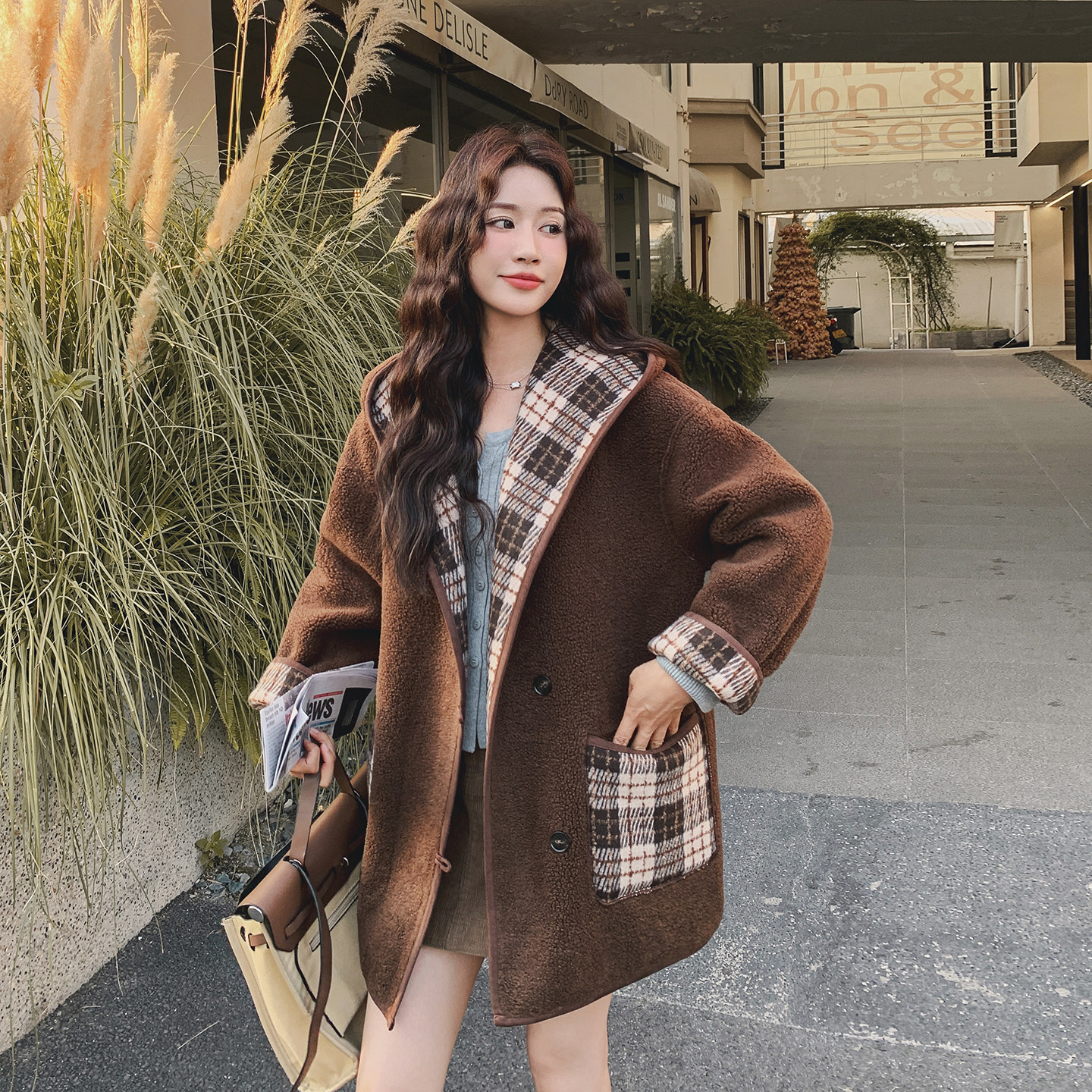 2C077-3037新款主推款皮毛一体两面穿外套P195K288，女装皮草，2C077