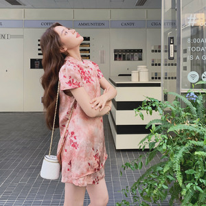 新中式国风粉色碎花衬衫短裤套装女夏季巨好看小个子高级感两件套图片