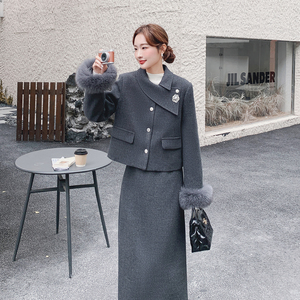 2C077-3063 新款  主推款 90绒 羽绒服套装 P295 K438图片
