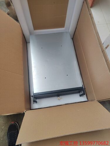 （宏强工控）服务器 AMD7542CPU  无内存 256 M2硬盘 砍