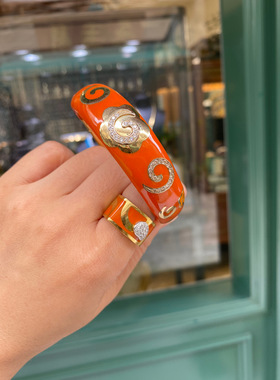 意大利品牌LA NOUVELLE BAGUE珐琅彩套装·戒指手镯 品牌辨识度强