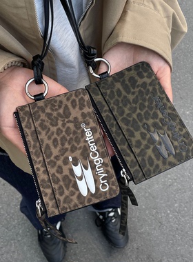 CryingCenter 豹纹复古挂脖零钱包卡包小包便携  哭喊中心