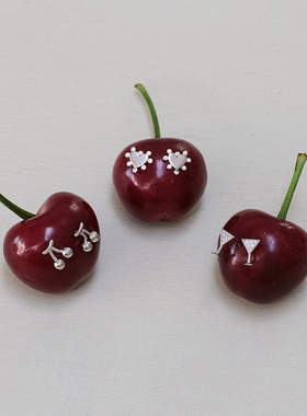 LLab s925原创食物系列微醺小樱桃/高脚杯/跳动的心满钻精致耳钉