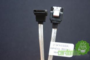 安费诺SAS线身SATA线 SATA3 6G标准 一弯一直 反弯头 30cm 数据线