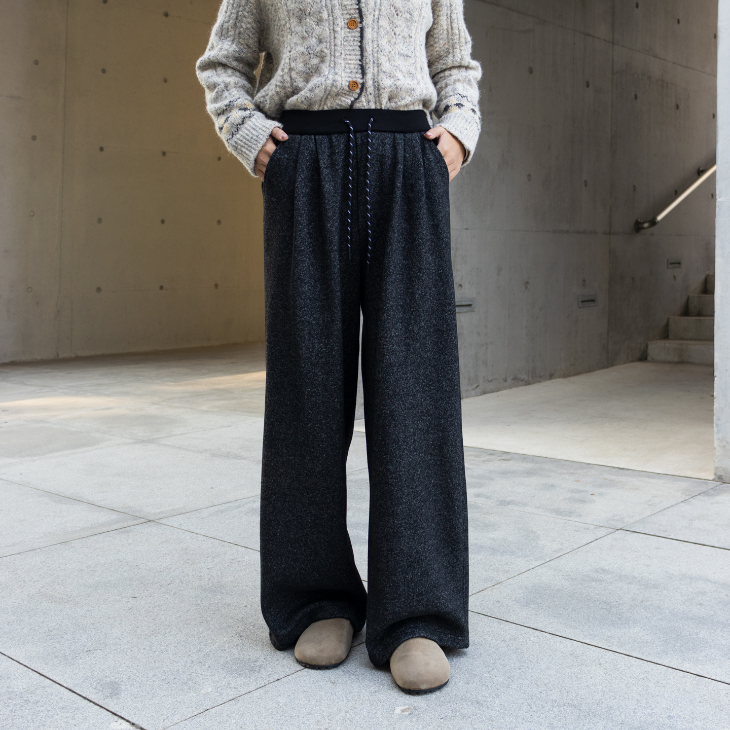 加绒宽松慵懒抽绳花灰色休闲长裤女