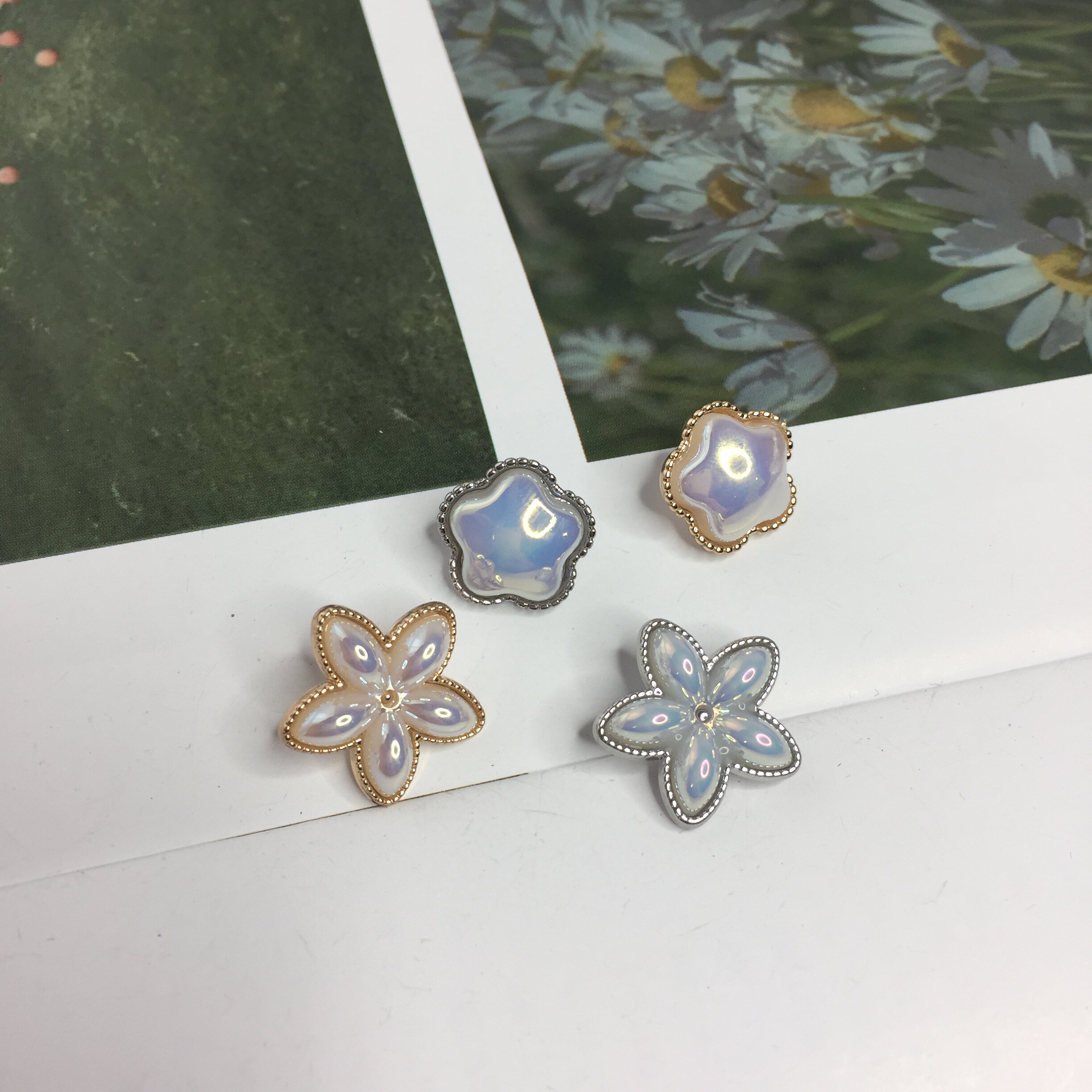 XIAOXIANGFENG 사교계 명사 절묘한 작은 단추 캐시미어 스웨터 고급 단추  스웨터 단추 자개 장식 버클