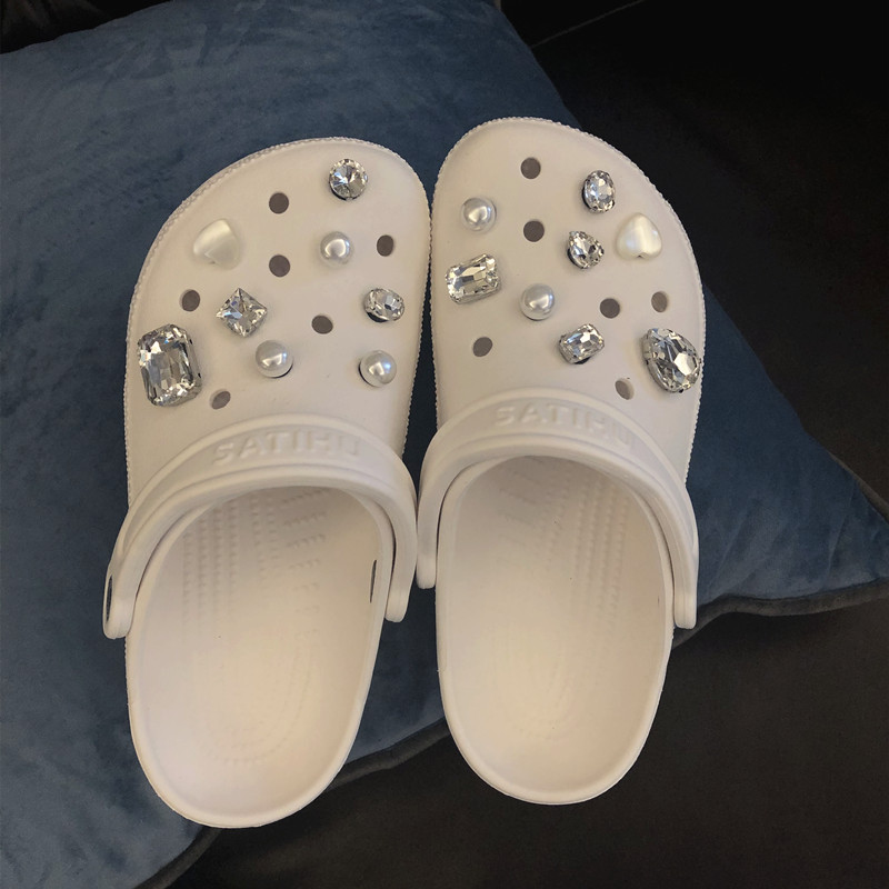 diy爱心款洞洞鞋小红书水钻