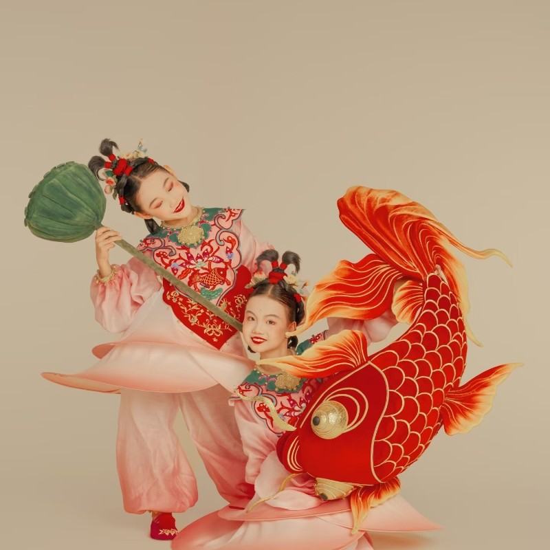 天津木版画舞蹈福娃春节元旦演出小兰花世界舞蹈开开心心好运连连