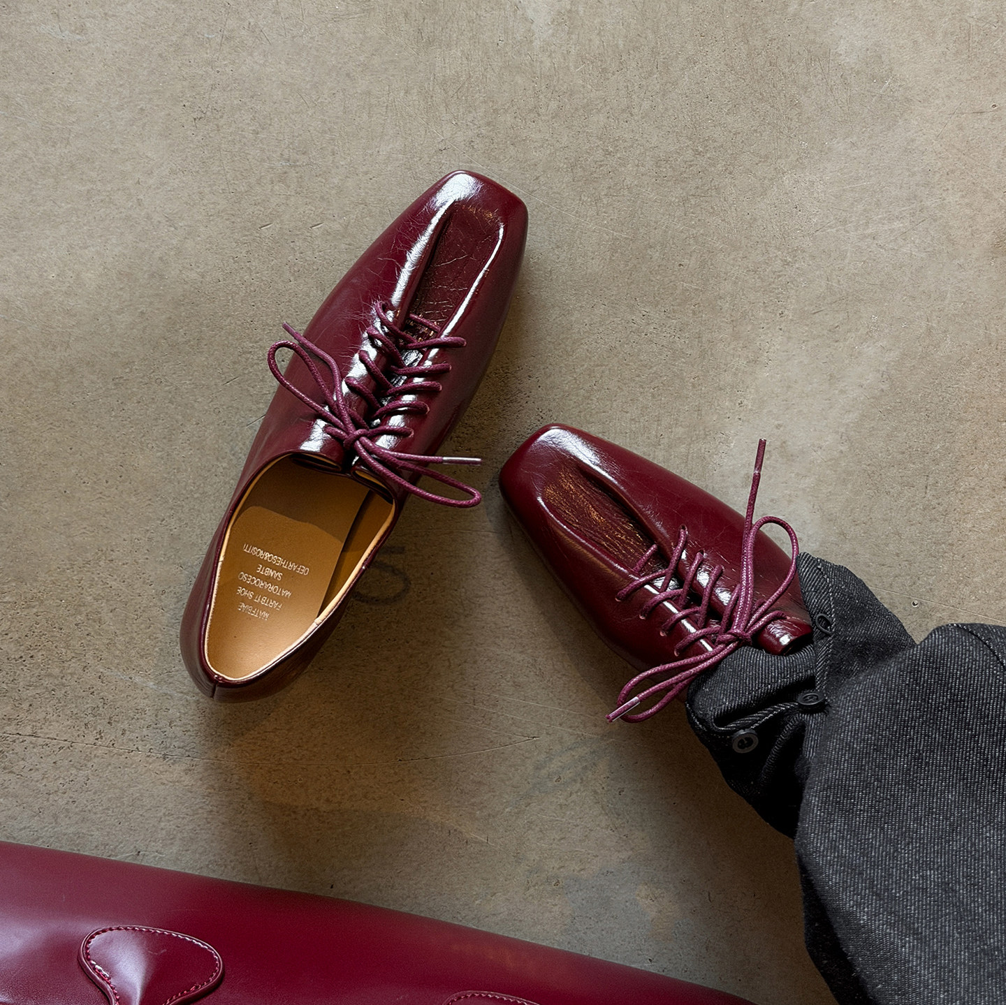 高级又松弛~法式复古羊皮系带方头秋冬软底黑色平底德比小皮单鞋,女鞋,深口单鞋,淘宝优惠券,粉丝福利购,淘宝优惠卷