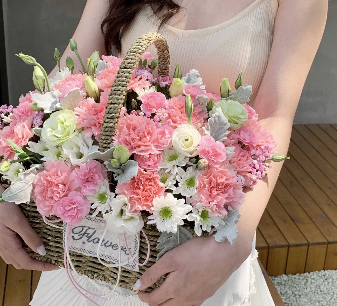绣球百合祝福生日昆明鲜花