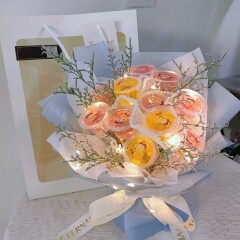 昆明同城送花昆明鲜花速递 果冻11个手提袋花束 61儿童节礼物