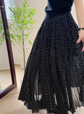 PKH.HK 特 秋冬轻盈浪漫日杂黑白小波点用料五米大裙摆太阳褶半裙