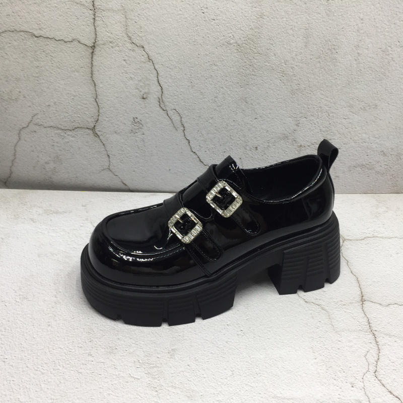 品牌撤柜2025秋季新款断码处理女鞋圆头魔术贴松糕底时尚圆头单鞋