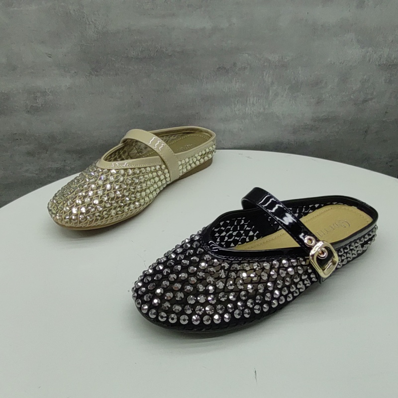 品牌撤柜2025春季新款断码处理女鞋一字扣包头镂空烫钻平底半拖鞋