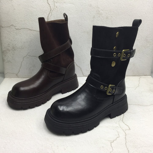 品牌撤柜2025秋季新款断码处理真皮女鞋皮扣时尚厚底中筒靴马丁靴