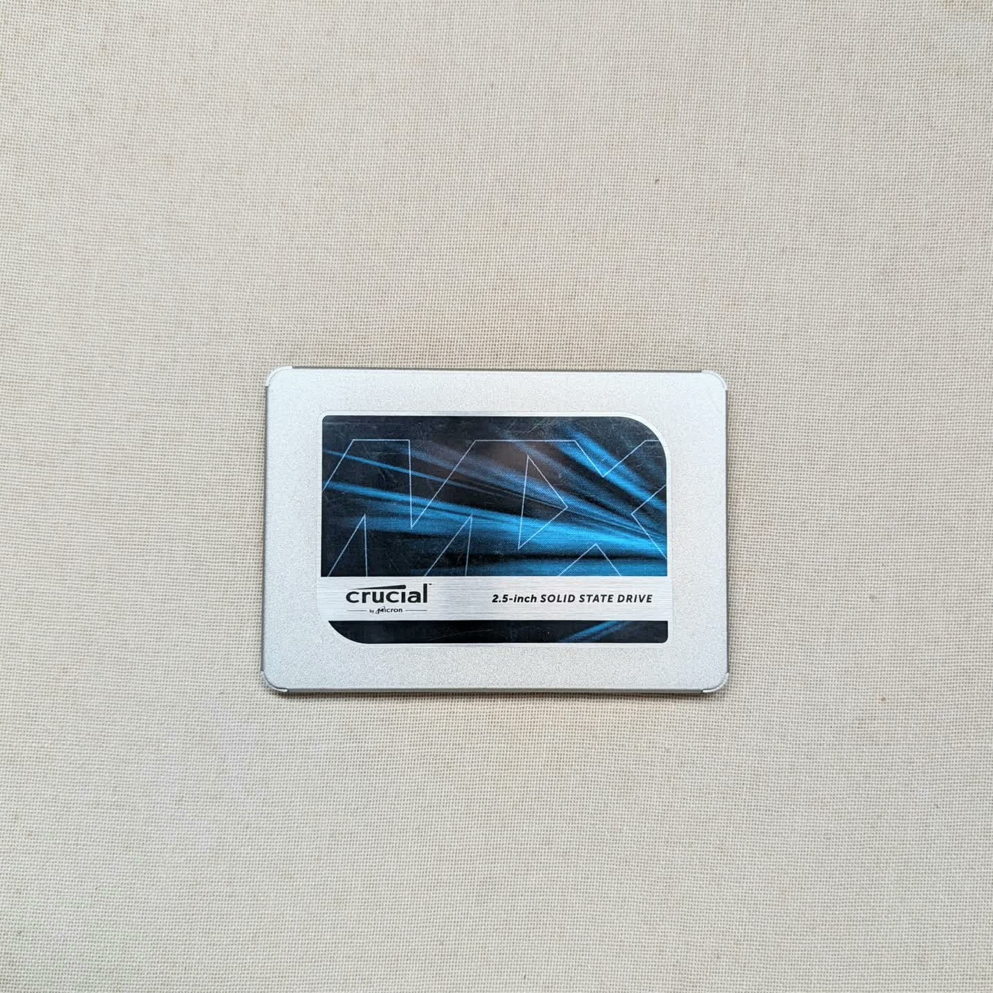 拆机 Crucial 英睿达 镁光 美光 MX500 固态硬盘 SATA SSD 2T 2TB