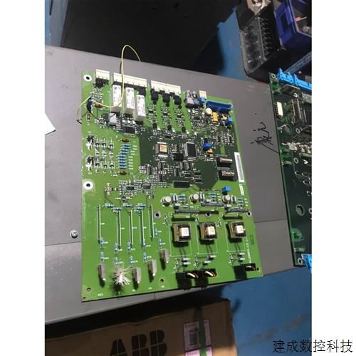 议价ABB配件NDSC-02C NDSC-02C 板子原装拆机